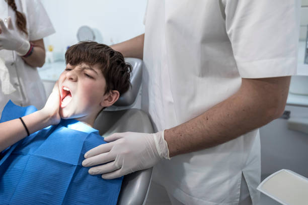 Best Emergency Dental Care for Broken or Chipped Teeth in Pardeeville, WI